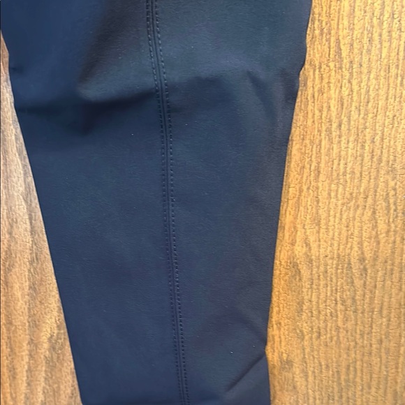 White House Black Market The Skinny Ankle Black Trousers size 4. - Picture 10 of 16